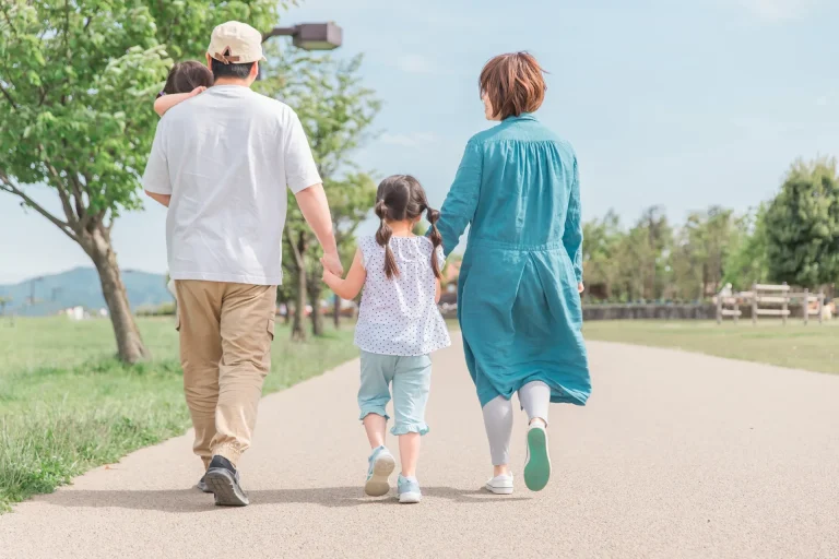 子育て世帯に人気の立地とは？後悔しない土地探しの5つの条件